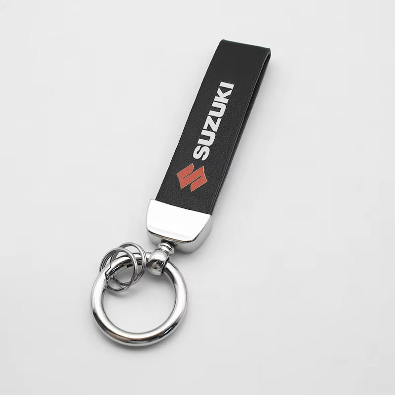 1Pc 3D Metal+Leather Car Styling Keychain for  Grand Swift Jimny Vitara Baleno SX4 Badge Emblem Key Rings Auto Accessories
