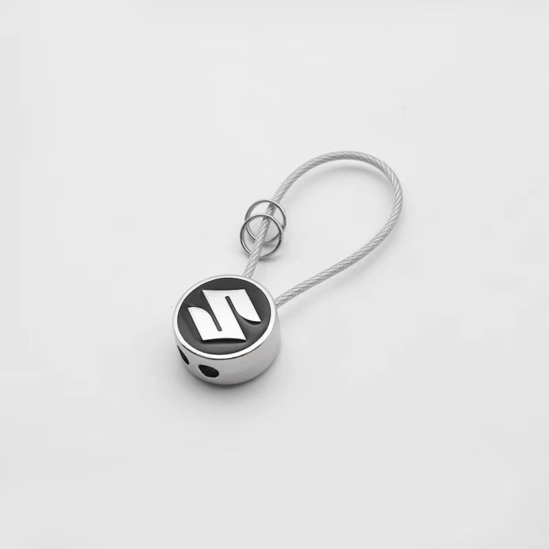 1Pc 3D Metal+Leather Car Styling Keychain for  Grand Swift Jimny Vitara Baleno SX4 Badge Emblem Key Rings Auto Accessories