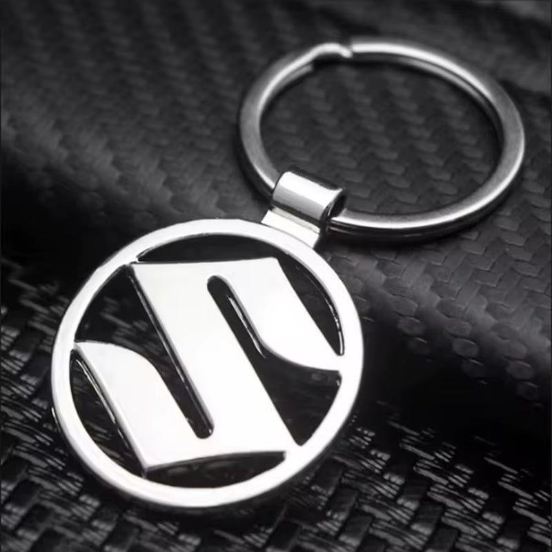 1Pc 3D Metal+Leather Car Styling Keychain for  Grand Swift Jimny Vitara Baleno SX4 Badge Emblem Key Rings Auto Accessories